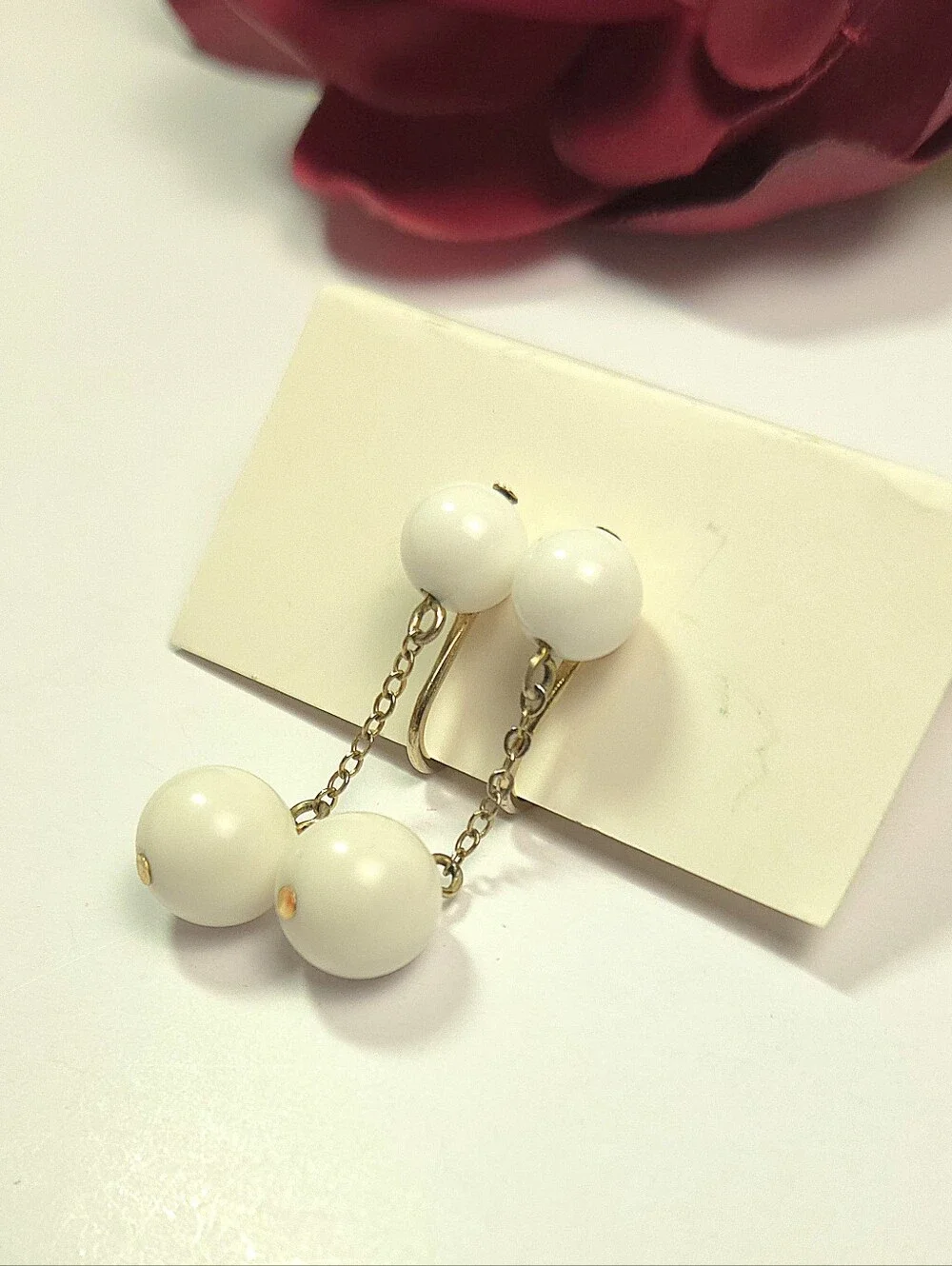 Vintage White Acrylic Bead & Chain Dangle Earrings Clip on Earrings